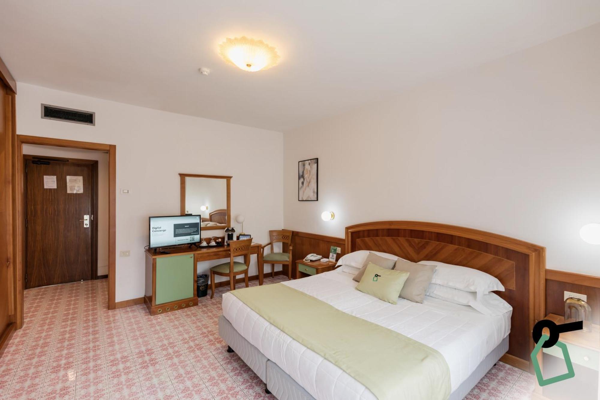 Hotiday Room Collection - Sorrento Eksteriør billede